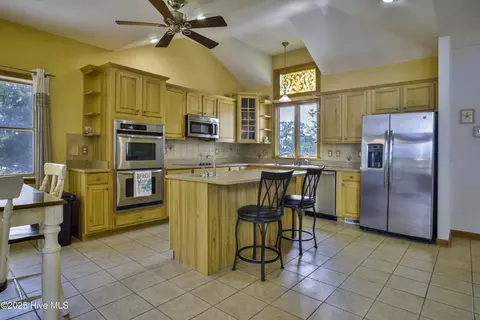 Kitchen - 251 Watersedge Dr, Kill Devil Hills, NC 27948 photo 1 of 4