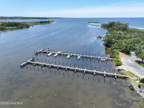 View/Area - 251 Watersedge Dr, Kill Devil Hills, NC 27948 photo 9 of 10