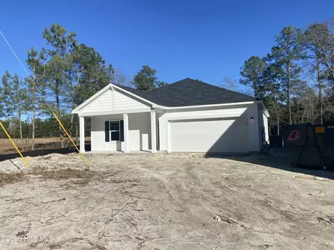 520 Bannermans Mill Rd, Richlands, NC 28574