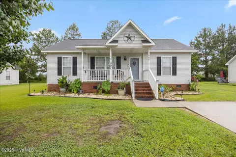 440 Sanders Dr, Rocky Mount, NC 27801