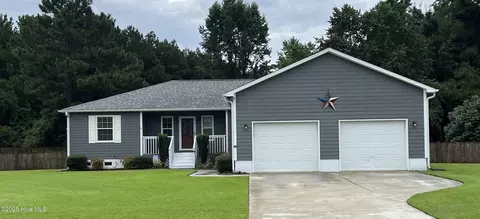 303 Robert Scott Cir, Swansboro, NC 28584