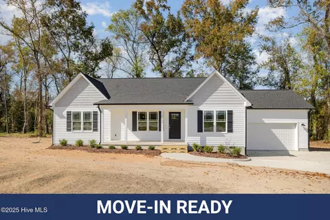 1129 Nor Am Rd, Pikeville, NC 27863