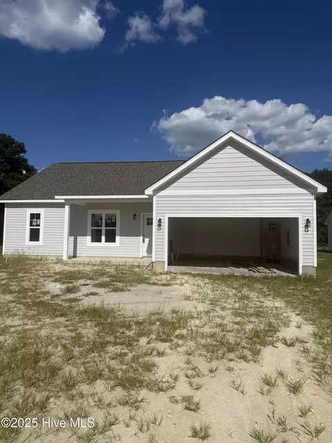 341 Morristown Rd, Stella, NC 28582