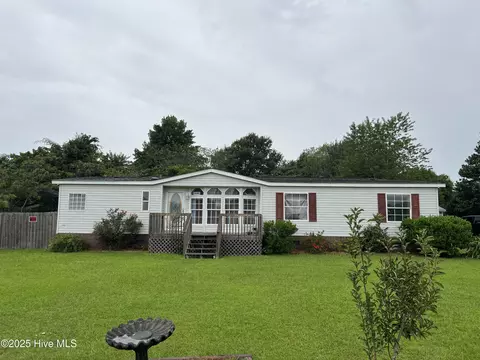 104 Sleepy Hollow Holw, Maysville, NC 28555