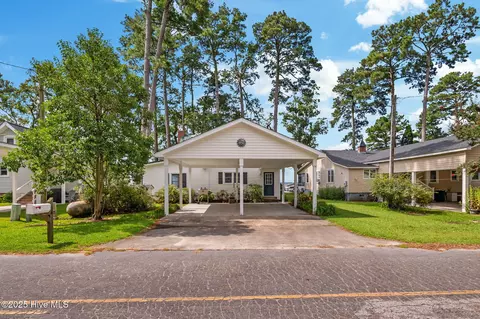 Exterior - 645 Island View Rd, Bath, NC 27808 photo 3 of 14