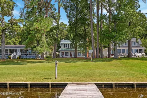 Exterior - 645 Island View Rd, Bath, NC 27808 photo 13 of 14