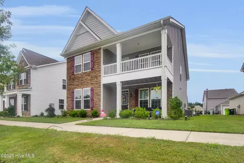 1013 Yellowwood Aly, New Bern, NC 28562