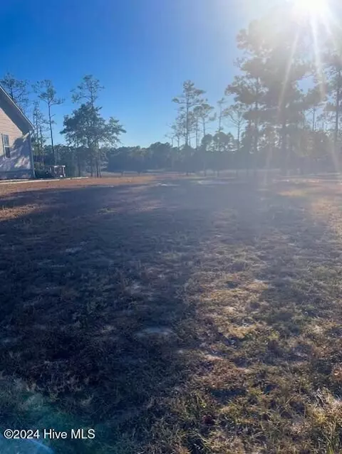 4990 N Hampton Dr SE, Southport, NC 28461