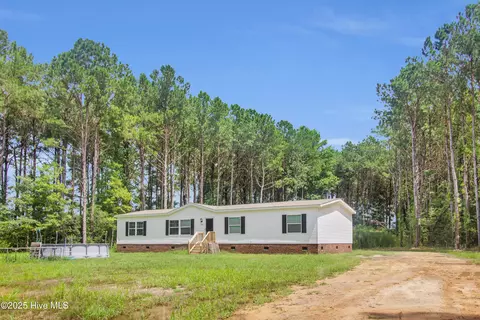 3365 Burney Town Rd, Kinston, NC 28501