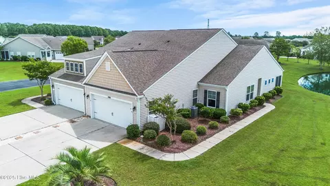 1069 Chadsey Lake Dr, Calabash, NC 28467