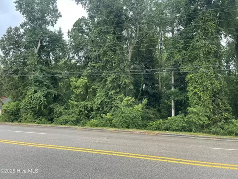 5 River Road, Washington, NC 27889