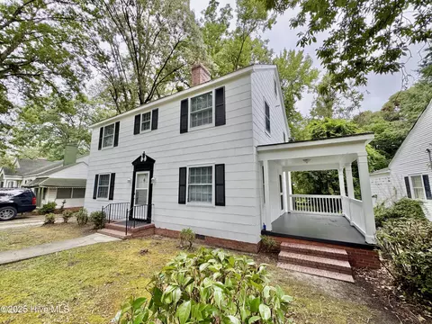 306 Wilson Ave, Kinston, NC 28501