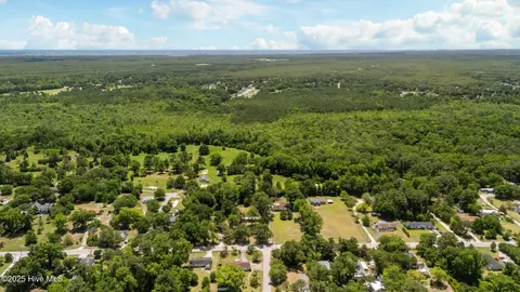 202 Jessica Ln, Newport, NC 28570
