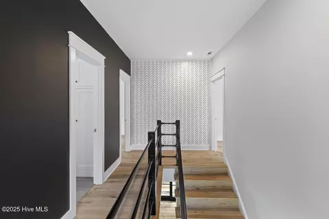 Entry Way - 107 Patton Ln, Hampstead, NC 28443 photo 4 of 4