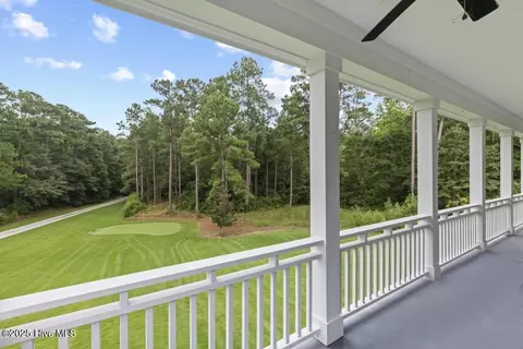 Exterior - 107 Patton Ln, Hampstead, NC 28443 photo 5 of 14