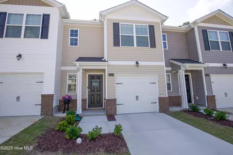 3402 Alibird Ln, Carthage, NC 28327