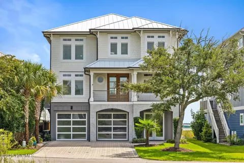 7707 Compass Pt, Wilmington, NC 28409