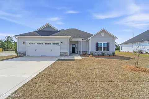 223 Windsor Run Blvd, Jacksonville, NC 28546
