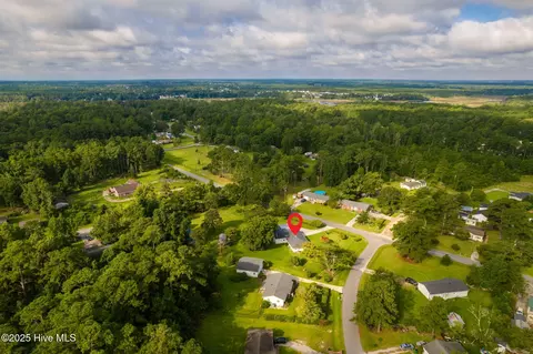 View/Area - 201 Queens Rd, Hubert, NC 28539 photo 8 of 11