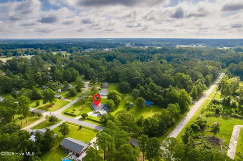 View/Area - 201 Queens Rd, Hubert, NC 28539 photo 3 of 11