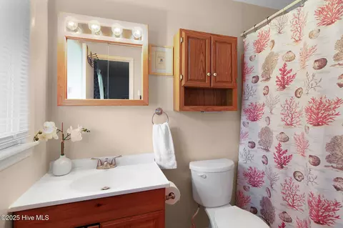 Bath - 201 Queens Rd, Hubert, NC 28539 photo 2 of 2