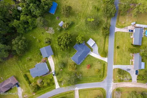 View/Area - 201 Queens Rd, Hubert, NC 28539 photo 5 of 11