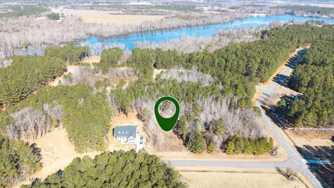 175 Colleton Cir, Edenton, NC 27932