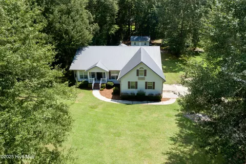 571 Deer Run Rd, New Bern, NC 28562