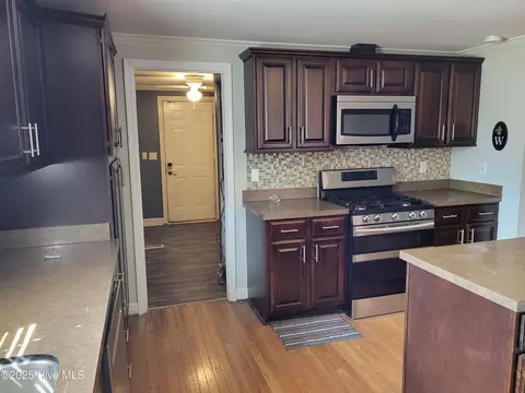 267 Sixth St, Aurora, NC 27806 photo 8