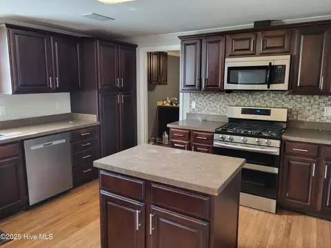 267 Sixth St, Aurora, NC 27806 photo 9