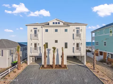 105 Ocean Blvd W, Holden Beach, NC 28462
