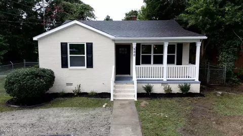 500 Jackson Ln, Kinston, NC 28501