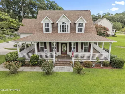 2037 Catherine Lake Rd, Richlands, NC 28574