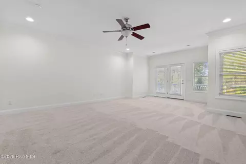Living - 35 Turtle Point Rd, Pinehurst, NC 28374 photo 7 of 10