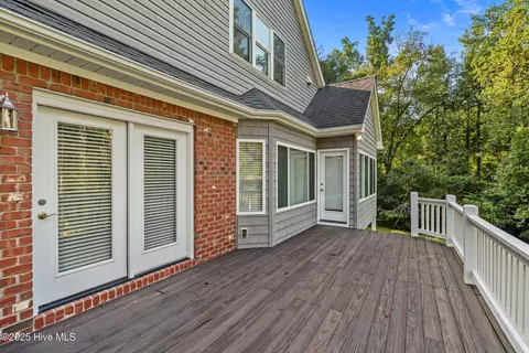 Exterior - 35 Turtle Point Rd, Pinehurst, NC 28374 photo 10 of 13
