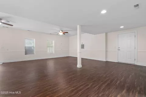 Living - 35 Turtle Point Rd, Pinehurst, NC 28374 photo 9 of 10