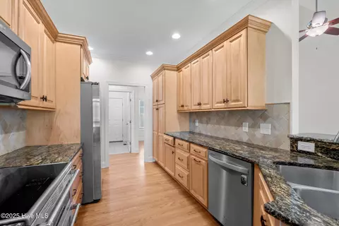 Kitchen - 35 Turtle Point Rd, Pinehurst, NC 28374 photo 1 of 5