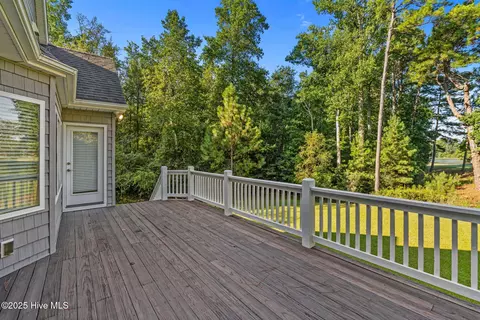 Exterior - 35 Turtle Point Rd, Pinehurst, NC 28374 photo 8 of 13