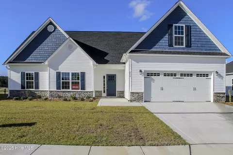 214 Windsor Run Blvd, Jacksonville, NC 28546