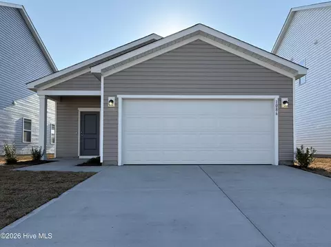 1086 Hanson Dr, Leland, NC 28451