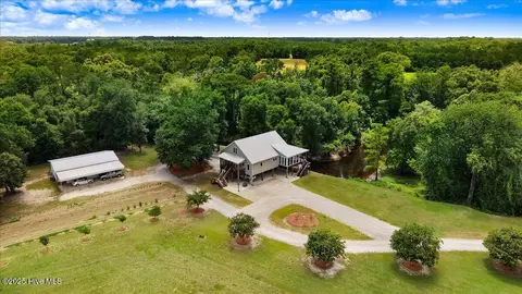 839 Henderson Rd, Trenton, NC 28585