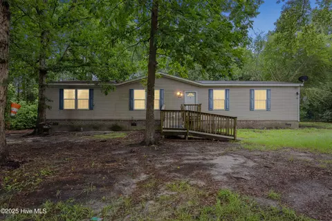 4066 General Howe Hwy, Riegelwood, NC 28456