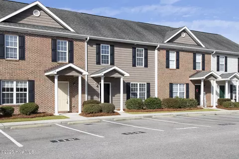 116 Lincoln Place Cir, Leland, NC 28451