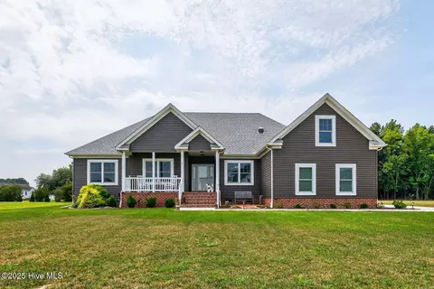 105 Isaac Ct, Camden, NC 27921