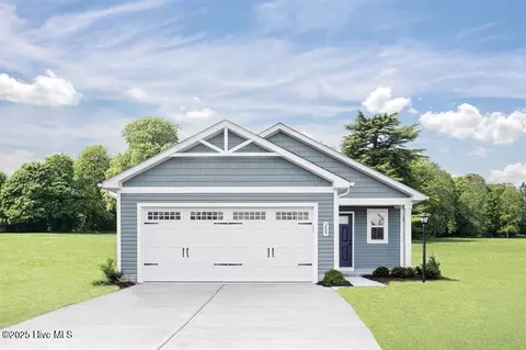 8119 Sterling Oak Dr NW, Ash, NC 28420
