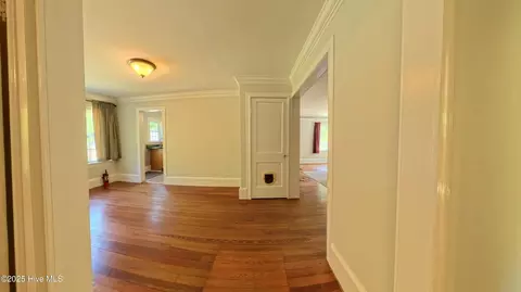 Entry Way - 562 Elevation Rd, Four Oaks, NC 27524 photo 2 of 6