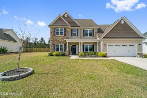 313 March Sea Ln, Jacksonville, NC 28546