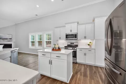 1357 Lt Congleton Rd, Wilmington, NC 28409 photo 9