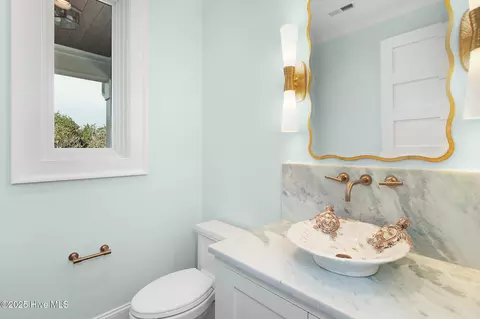 Bath - 227 Salter Path Rd, Pine Knoll Shores, NC 28512 photo 2 of 9