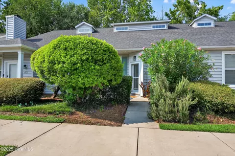 321 S Kerr Ave UNIT 151, Wilmington, NC 28403